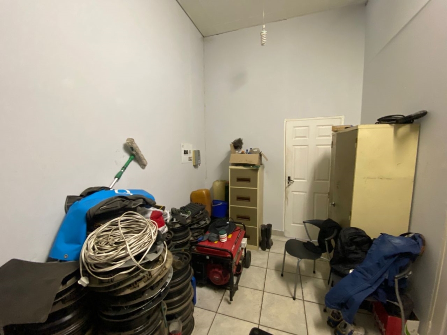 To Let Commercial Property for Rent in Rustenburg Central North West